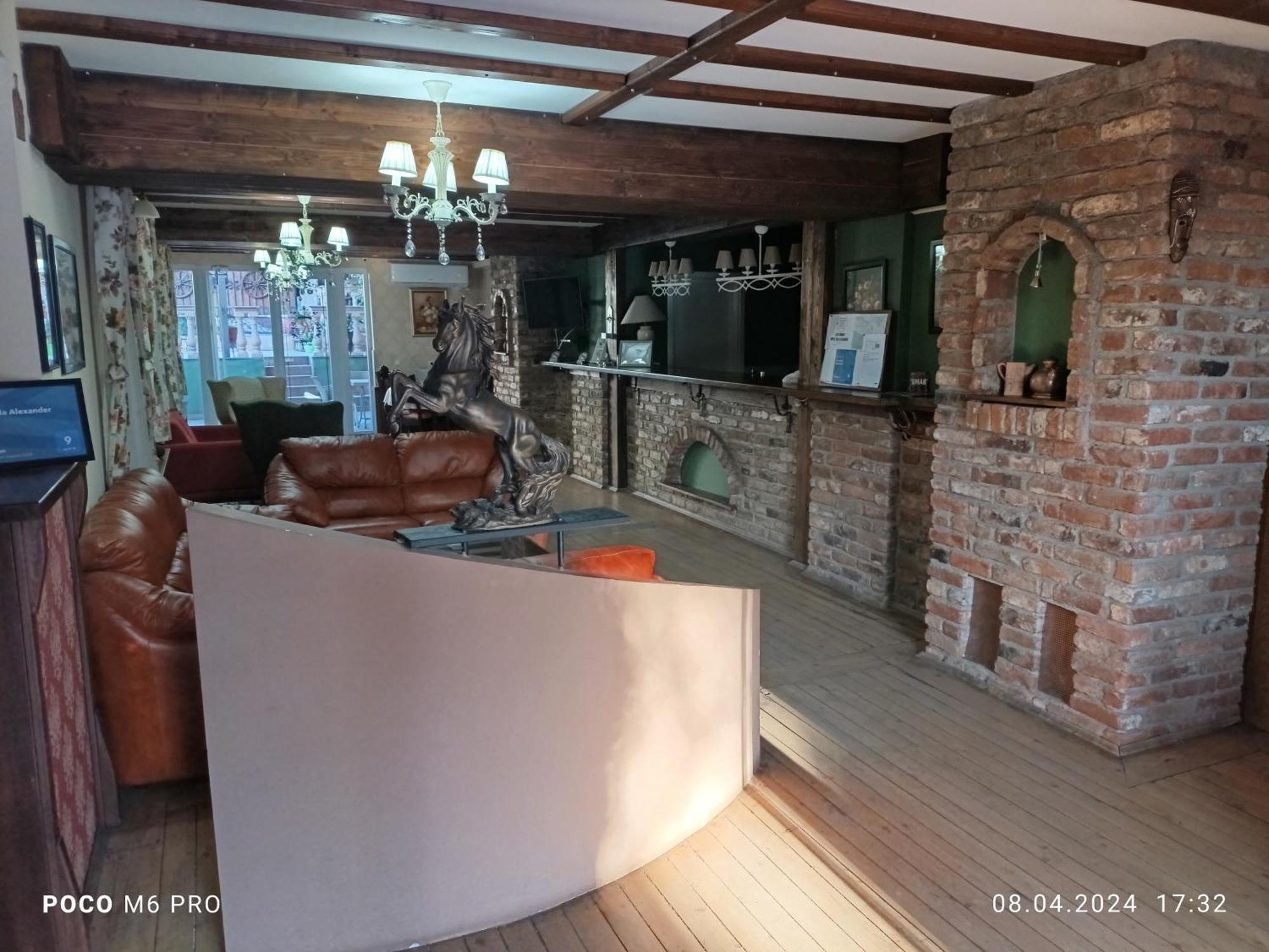 Hotel Villa Alexander Skopje Extérieur photo